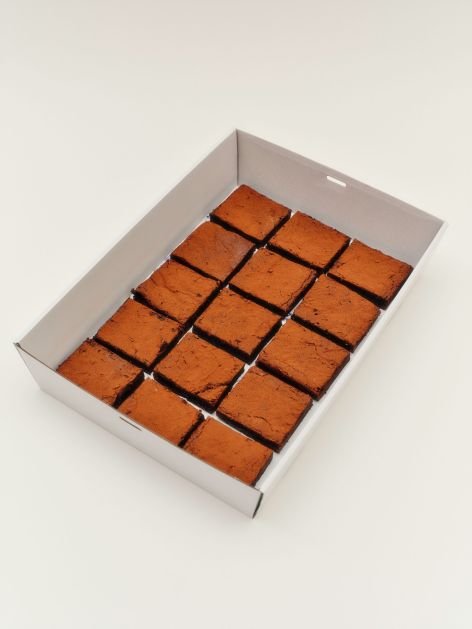 Box - Dark Chocolate and Almond Brownie