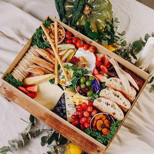 Gourmet cheese box Large