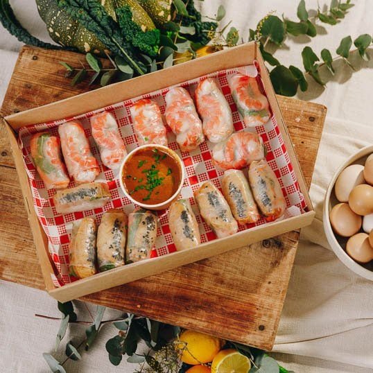 Rice paper roll box 16 pieces