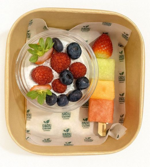 Chia Pudding and Fruit Skewers Box