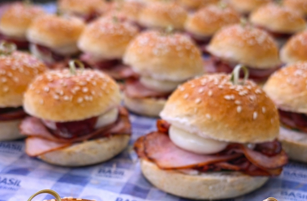 Bacon & Egg Breakfast Slider