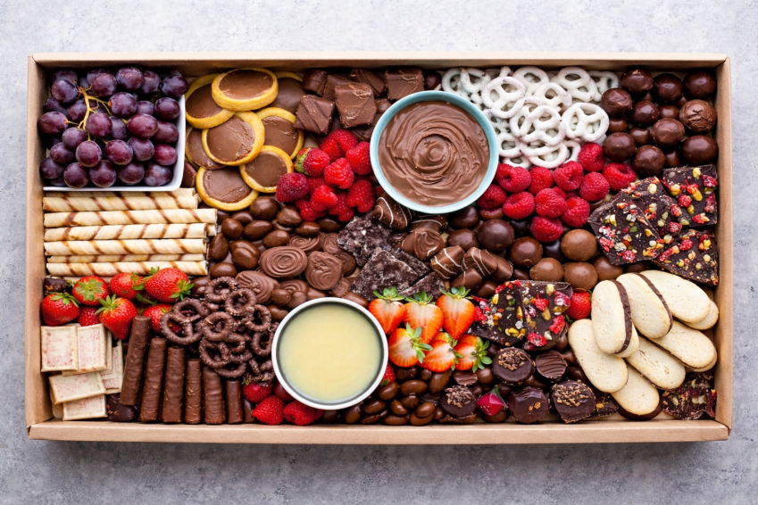 Easter Sweet Grazing Box