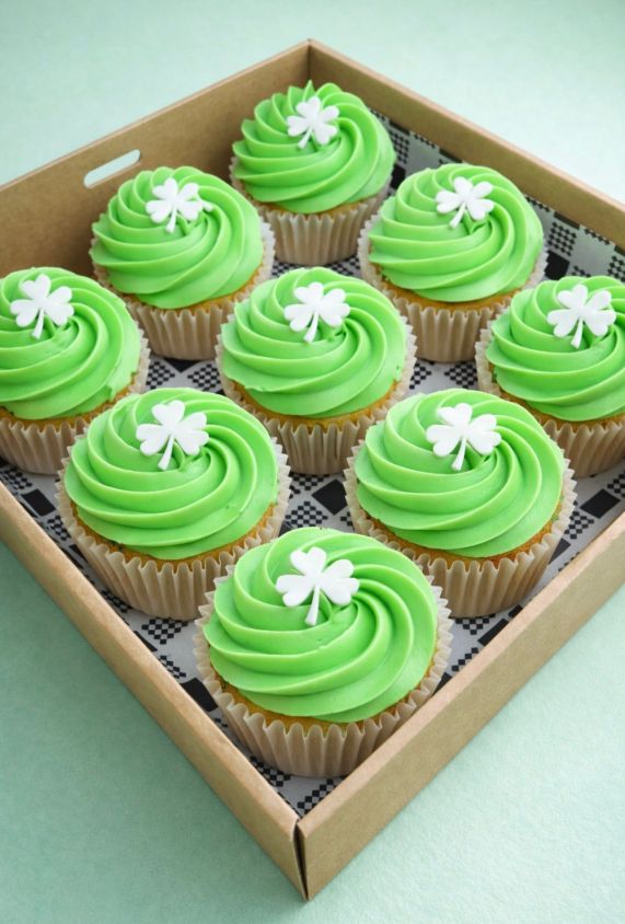 Green St Patrick's Day Cupcake