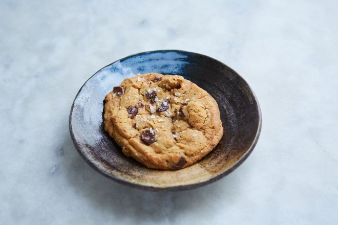 Homemade Chocolate Chip Cookie