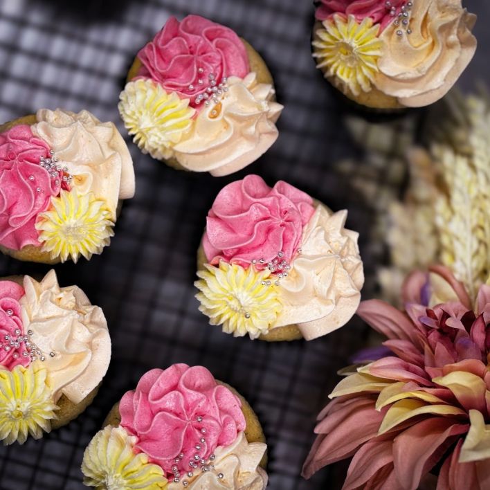 Mothers Day Cupcakes 6 Pack
