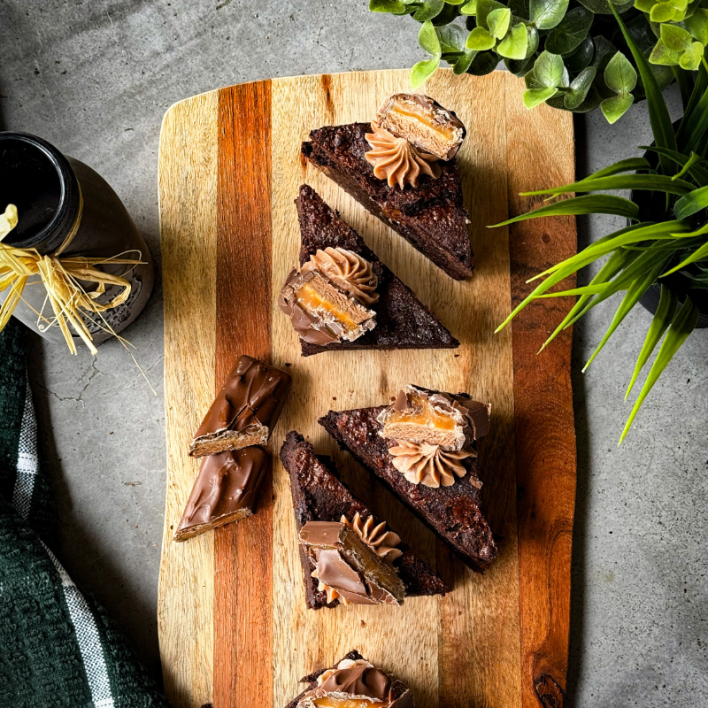 Mars Bar Loaded Brownie (12)