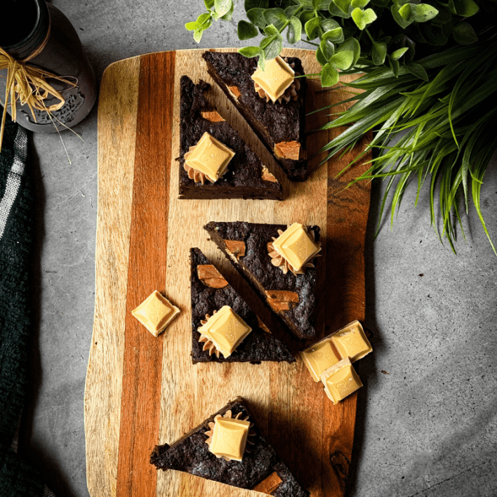 Gluten Free Caramilk Loaded Brownie (12)