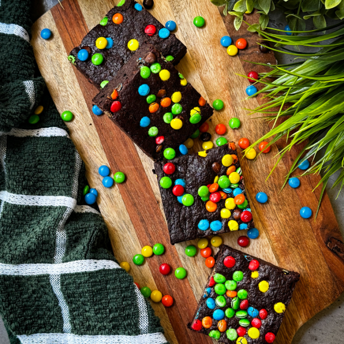 M&M Brownie (8)