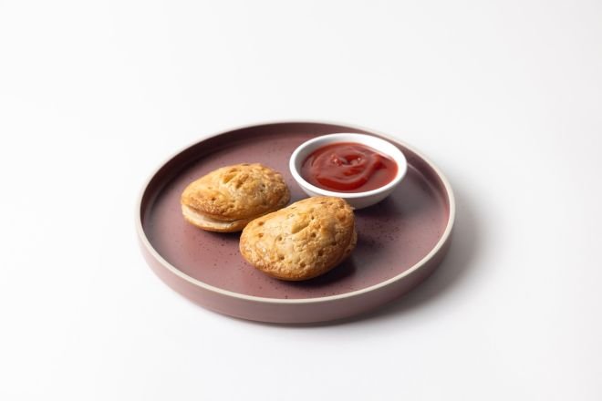 Gourmet Mini Vegetarian Pies (2 pieces) (B/S)
