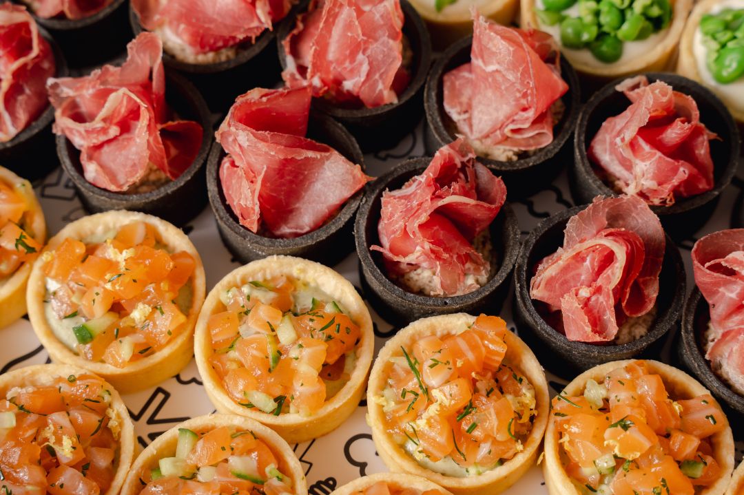 Diamond Canapé Package