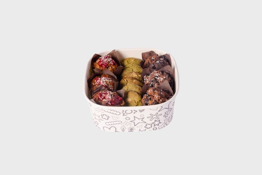 Mini Sweet Treat Box - Small (12 pcs)
