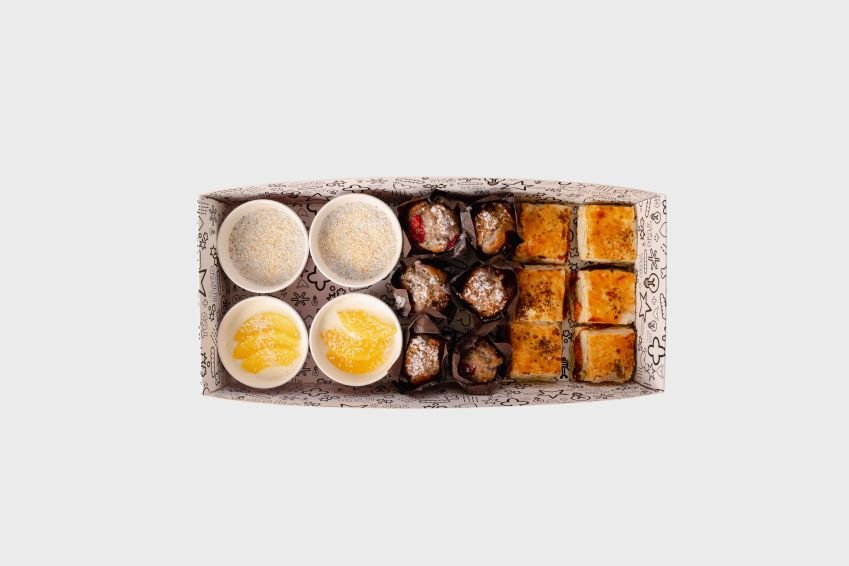 The Mini Break Collection - Medium Box (16 pcs)