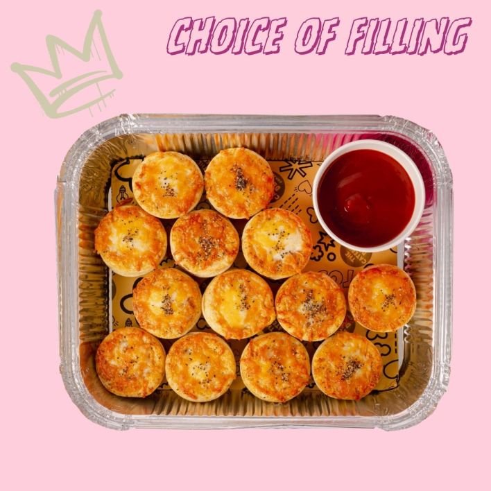 Mini Beef, Cheddar & Oregano Pie with Tomato Relish