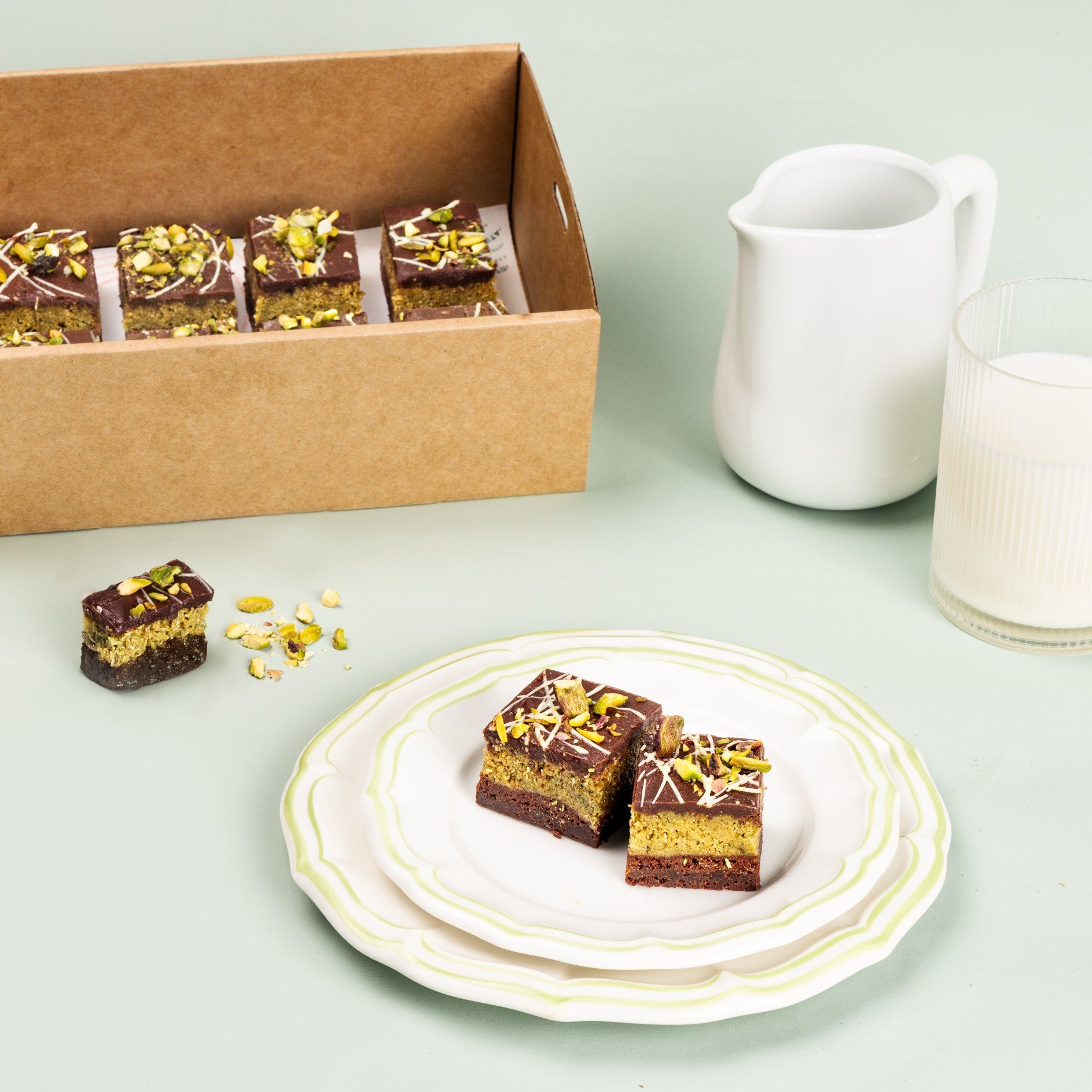 Dubai Chocolate Brownie Platter
