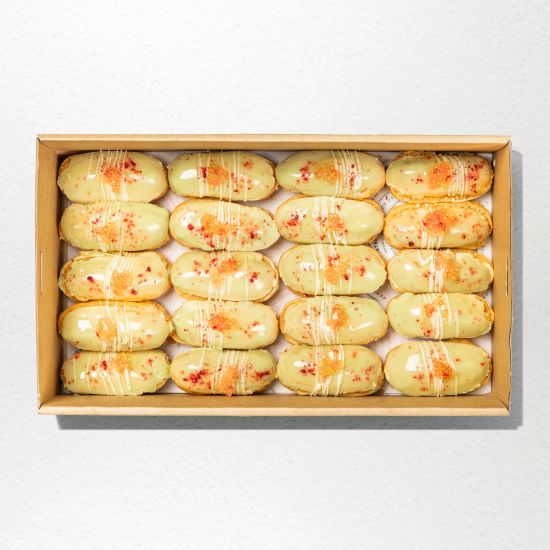 Finger Lime Mini Eclair Platter