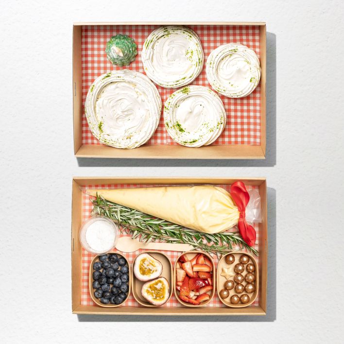 Christmas Tree Meringue