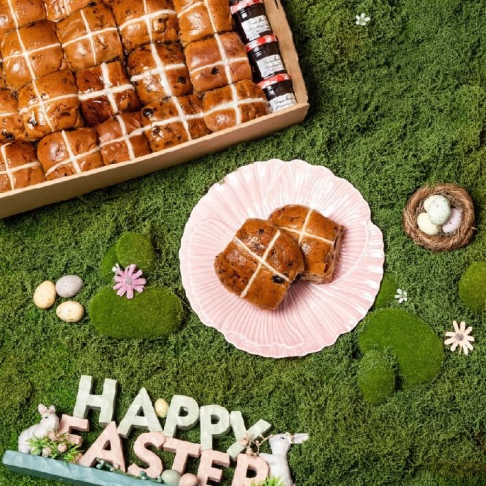 Fruit Hot Cross Bun Platter