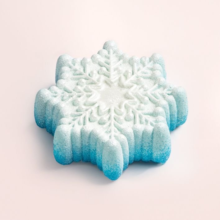 Sculpted Snowflake Cake