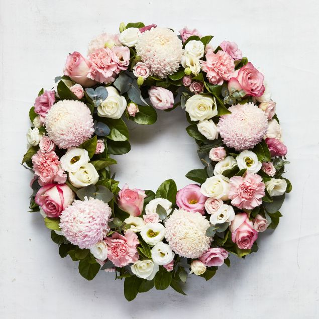 D06-Wreath Soft (range $225-$500)