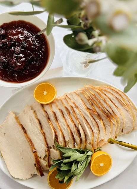 BUFFET - Christmas 2.5kg Oven Roasted Sliced Turkey Breast (Serves 10-12) (Certified Halal Meat)