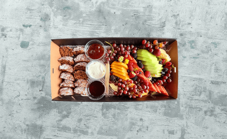 AM/PM Fruit Cake & Graze Platter (Serves 6-10) 