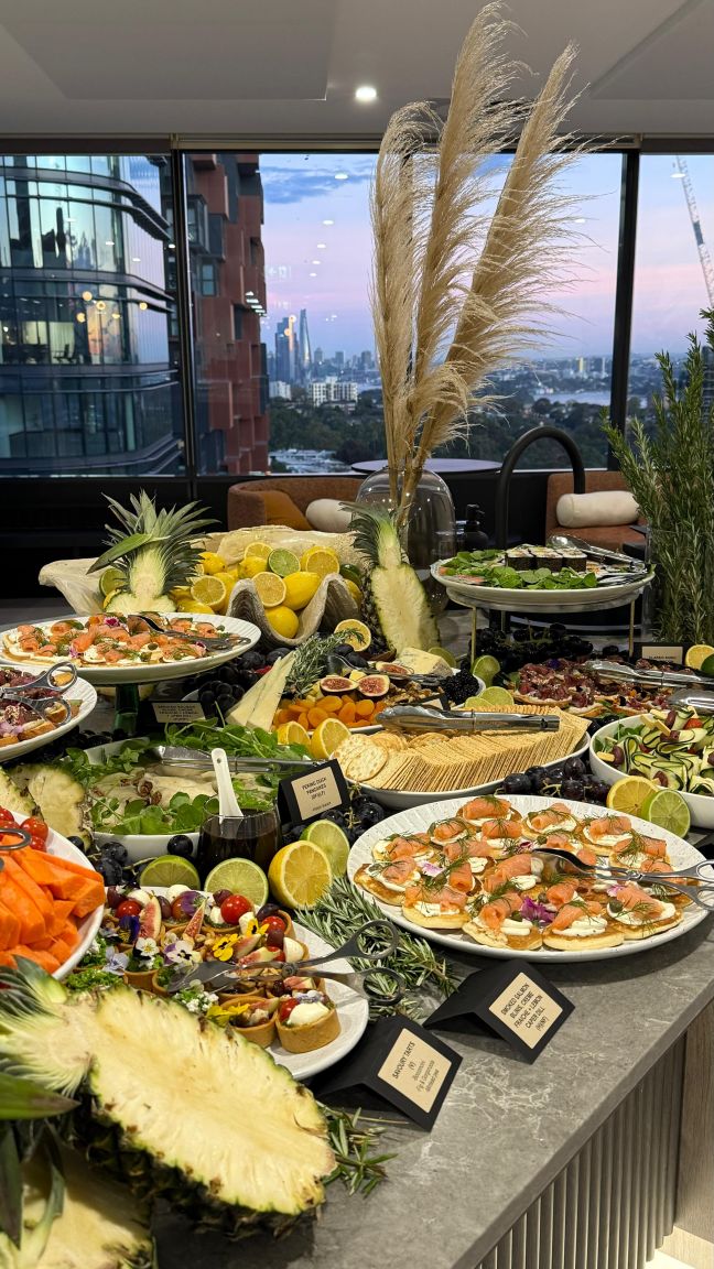 PM Buffet Equipment Hire - Setup + Standard Styling Package (1 x Staff )