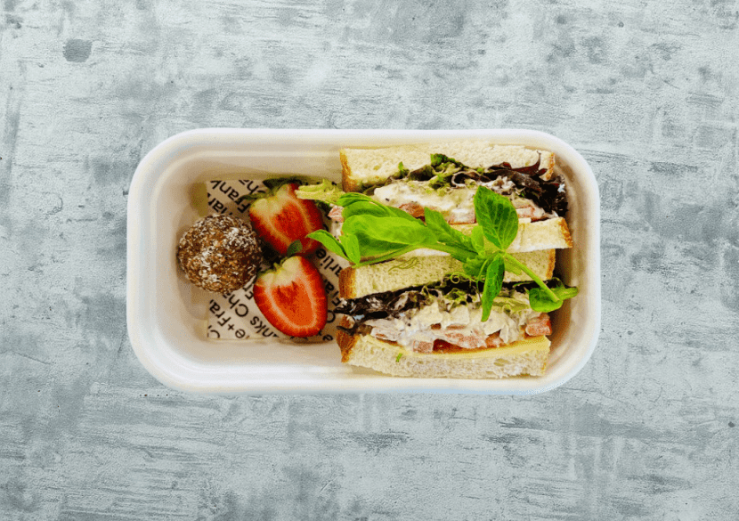 Individual Pack - Sandwich & Sweet Treat