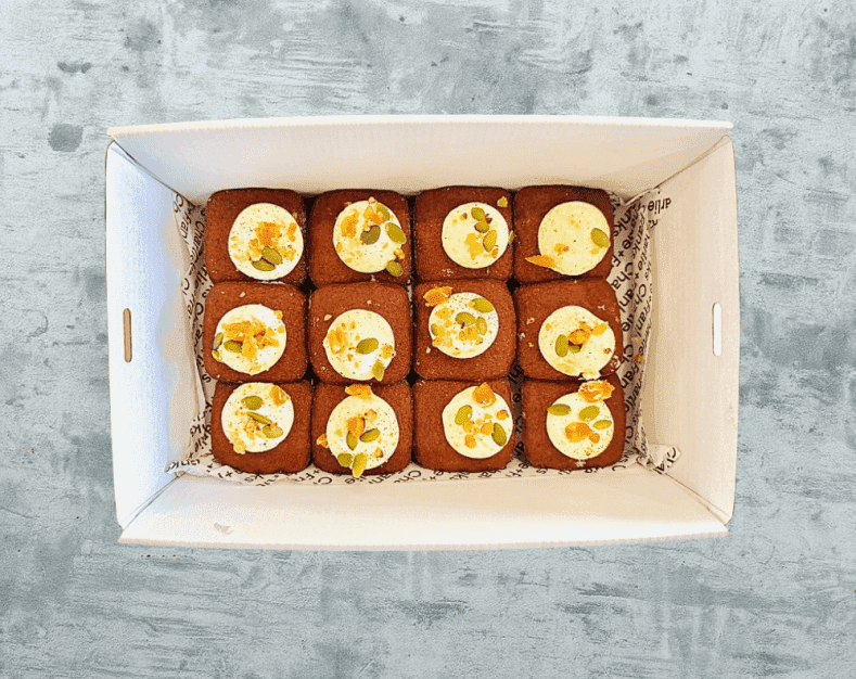 High Tea Mini Cakes (Box of 12)
