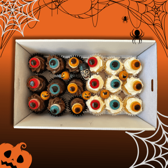 Mini Eyeball Cupcakes 
