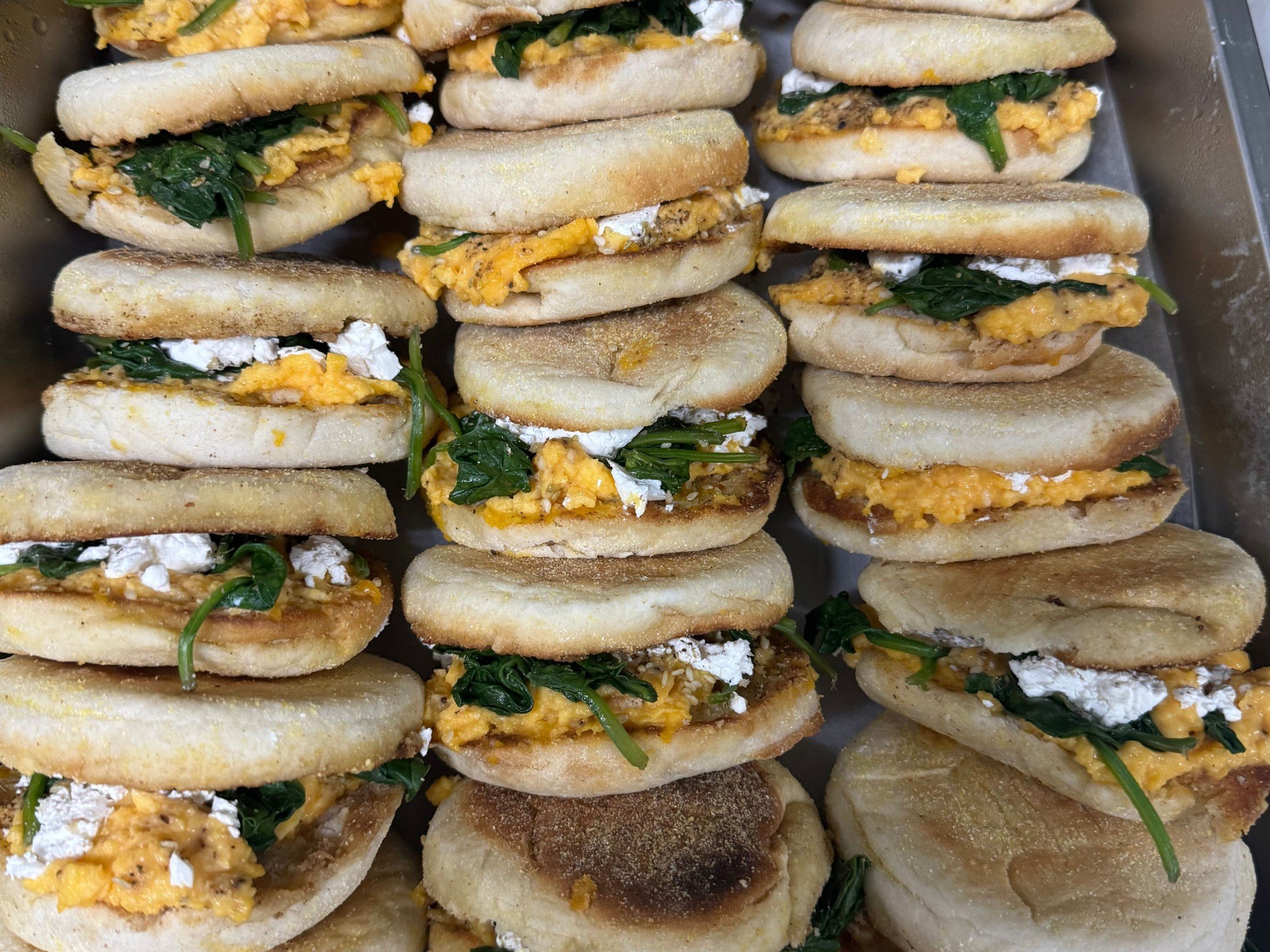 Egg and Bacon Breakfast Muffin 