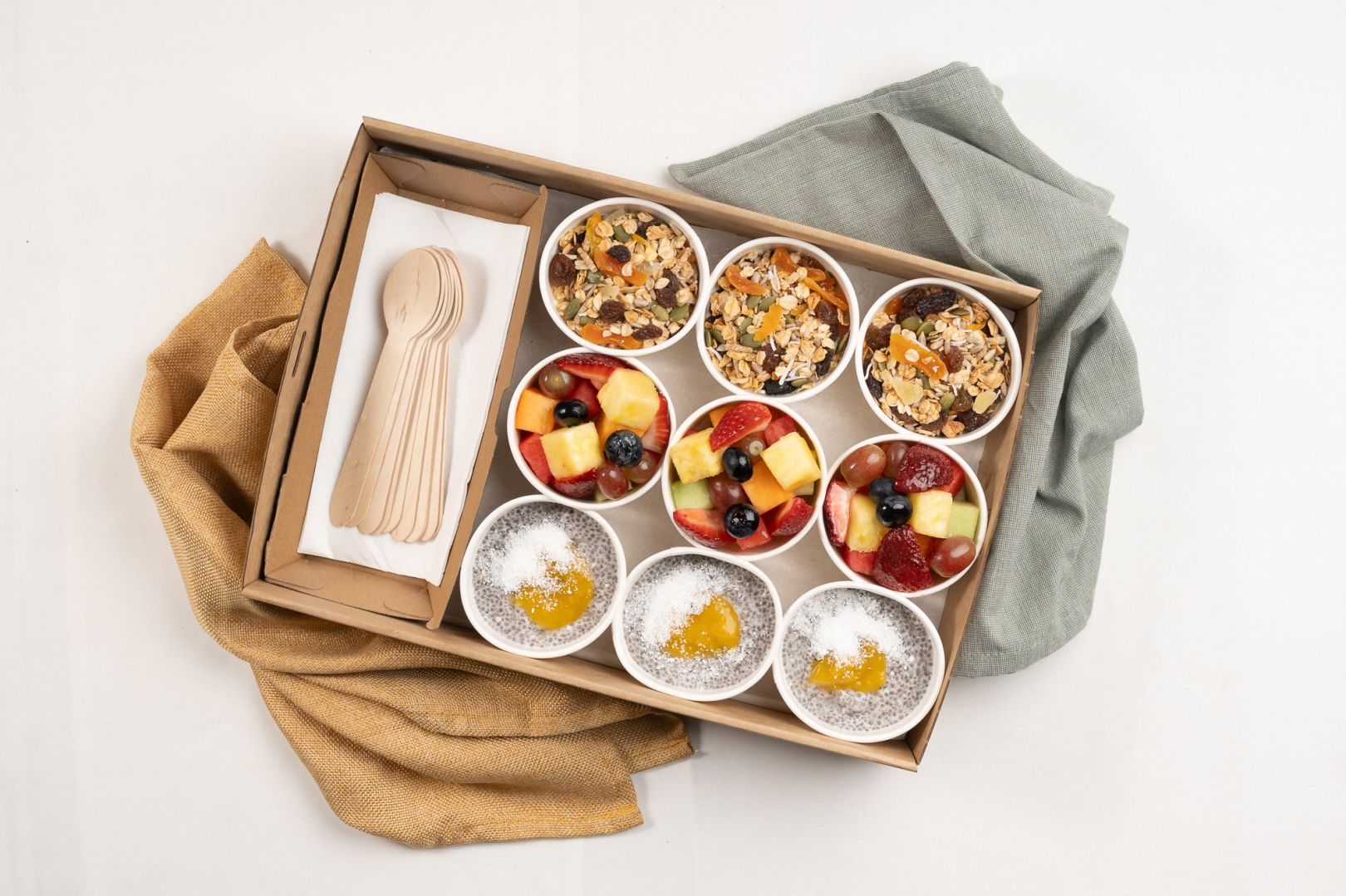 Mixed Healthy Cups / Feeds 6