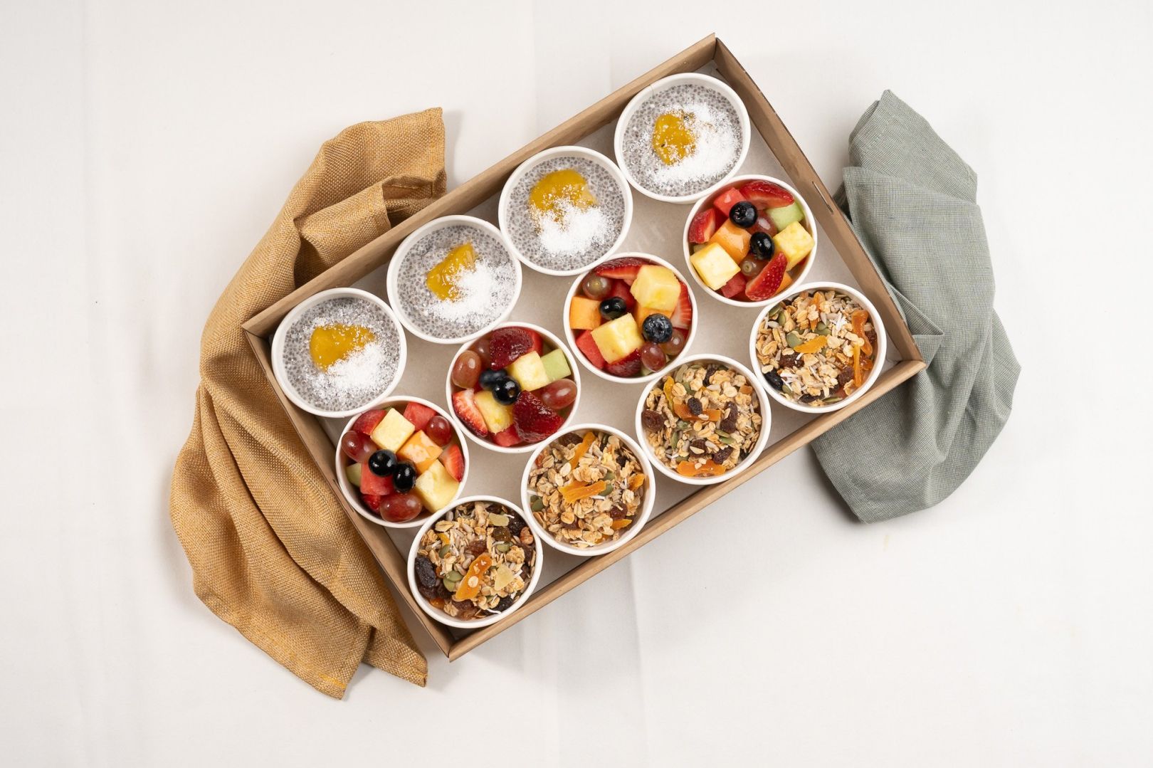 Mixed Healthy Cups / Feeds 12
