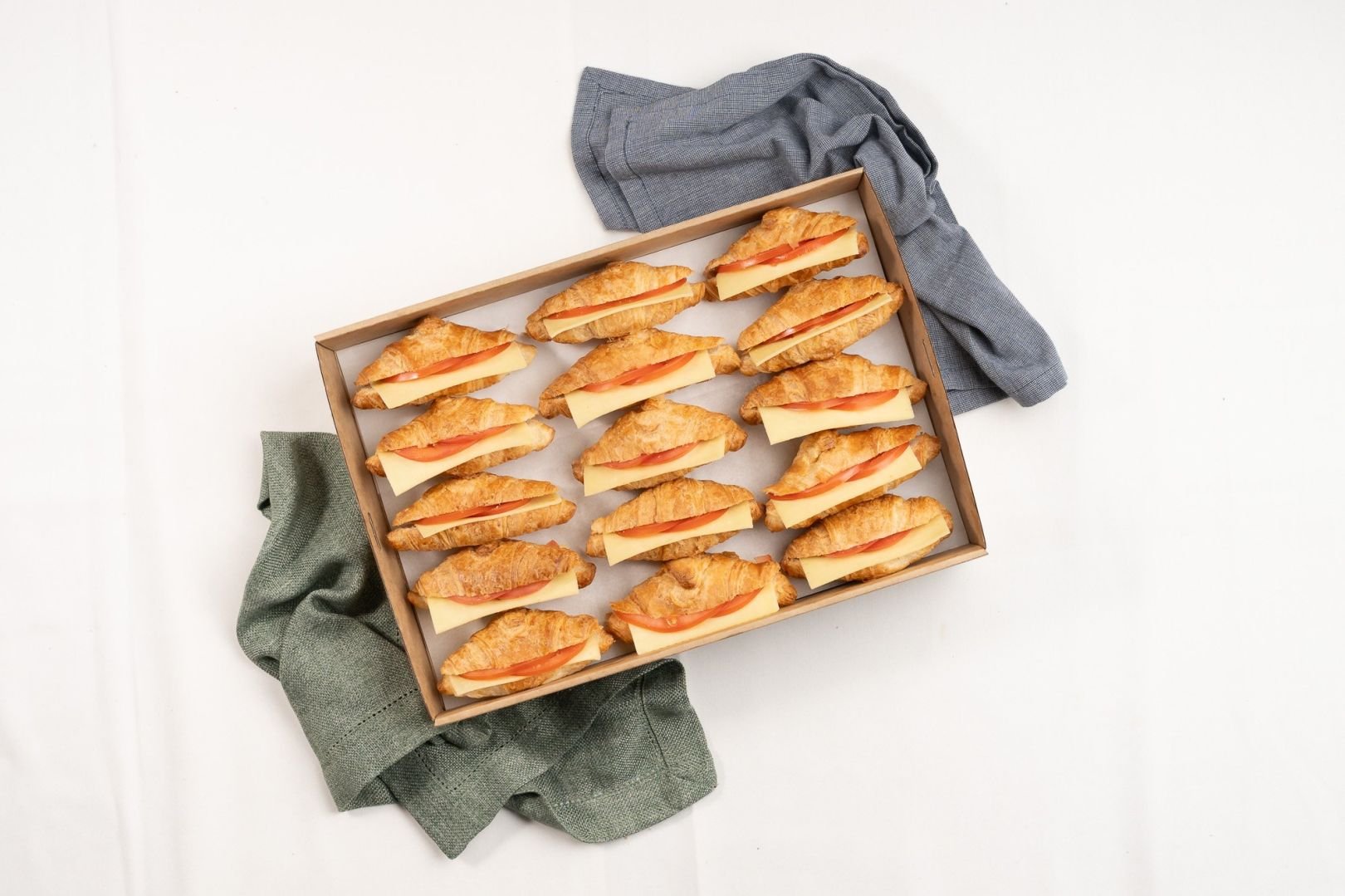 Tomato & Cheese Mini Croissant