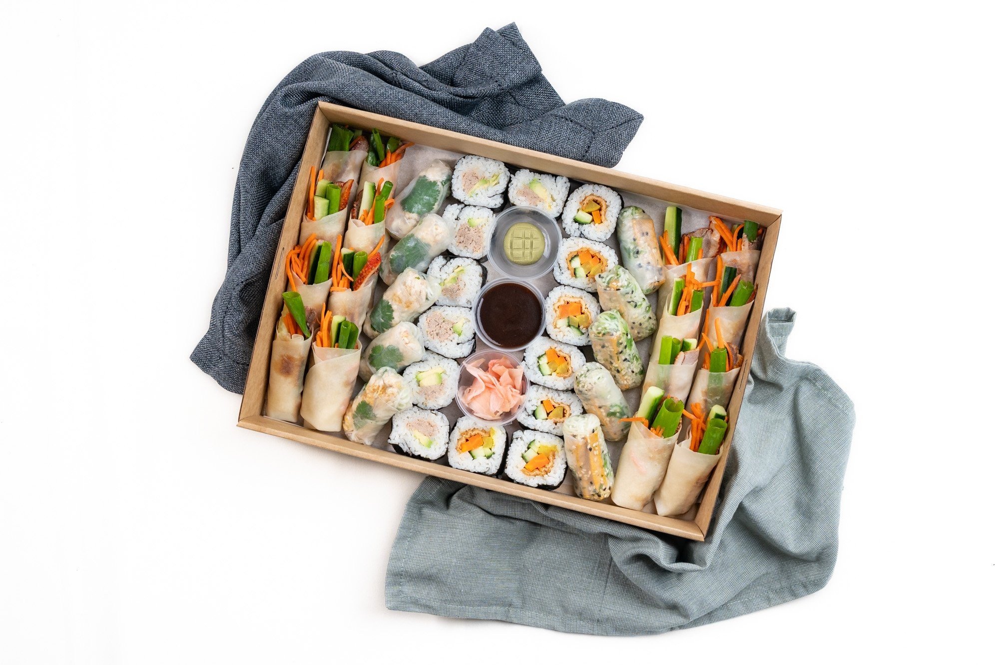 Oriental Finger Food Box / Feeds 15 - 20