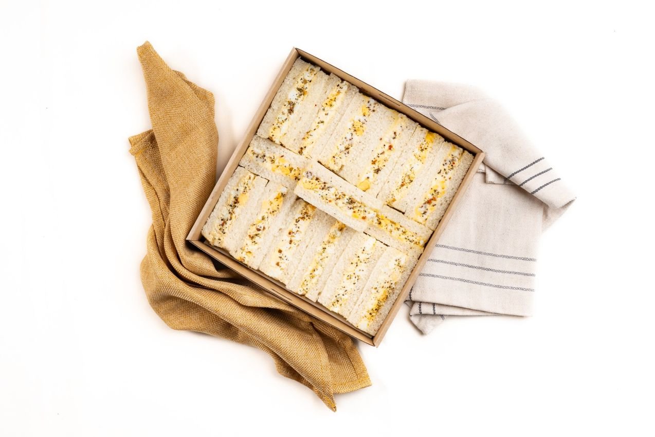 Lemon Pepper Egg Ribbon Sandwich Box