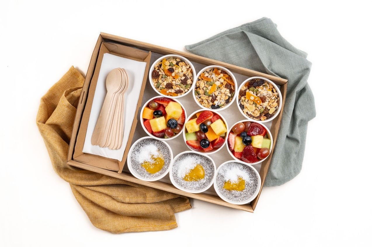 Mixed Healthy Cups / Feeds 9