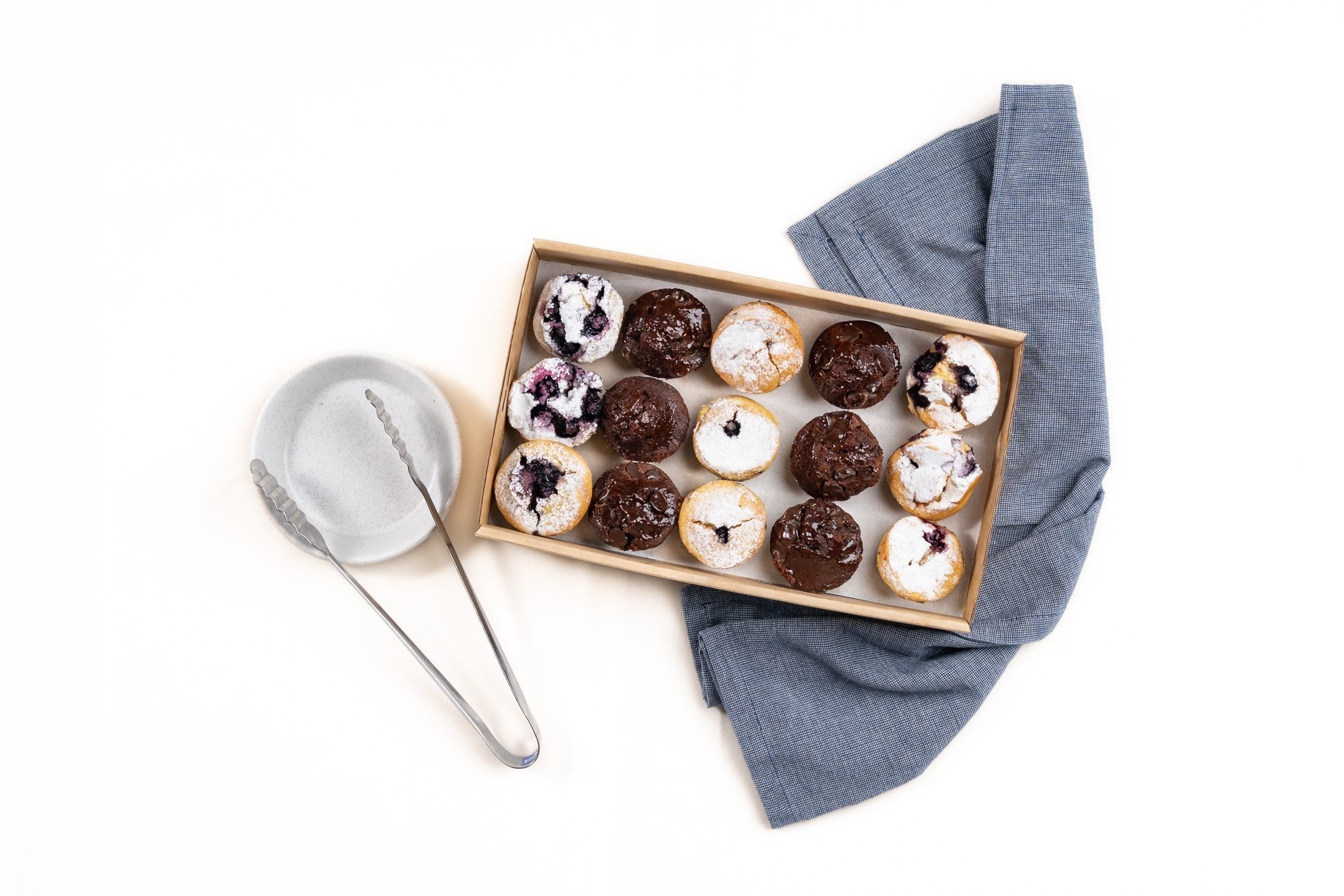 Mixed Sweet Mini Muffin Box / 15 Pieces