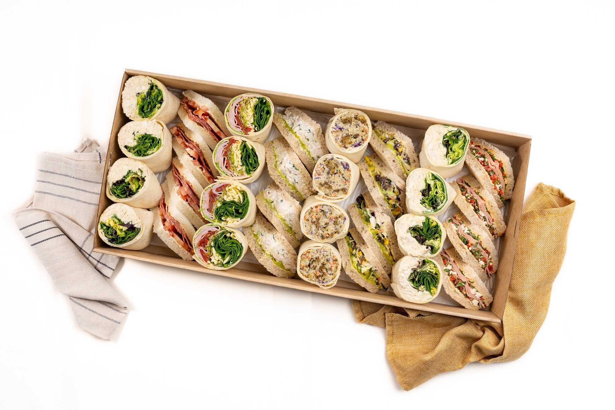 Points and Wraps Box / Feeds 10 - 12