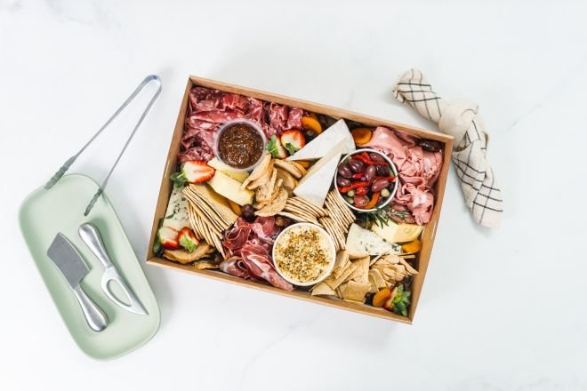 Charcuterie Platter - Feeds 10