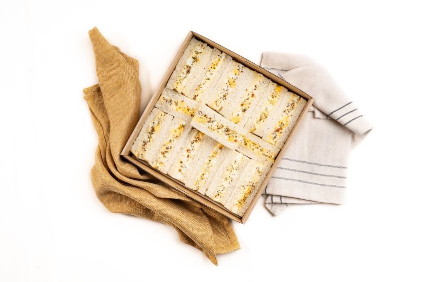 Lemon Pepper Egg Ribbon Sandwich Box