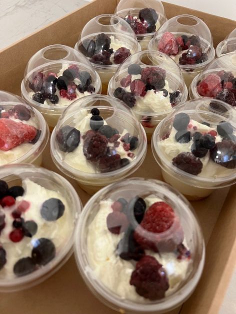 Individual Bowls of Yoghurt with Mixed Berries, Muesli and Fruit Salad (Minimum 5)