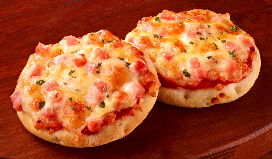 Ham and Pineapple Pizzette