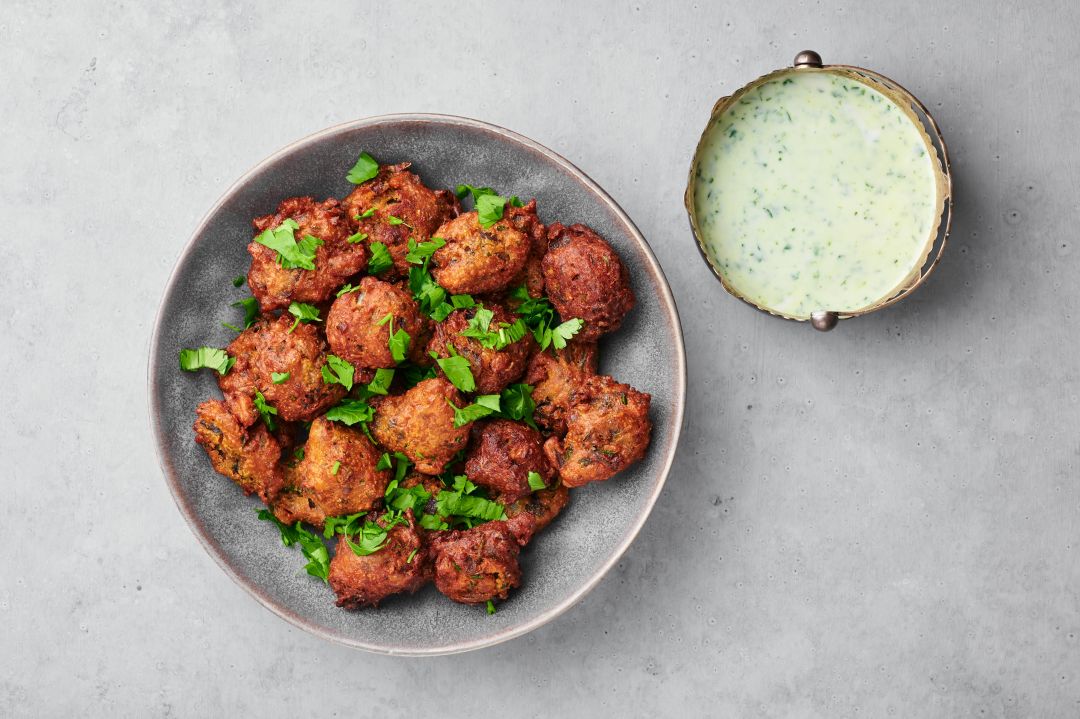 Kale Pakoras with Minted Yoghurt (GF, V)