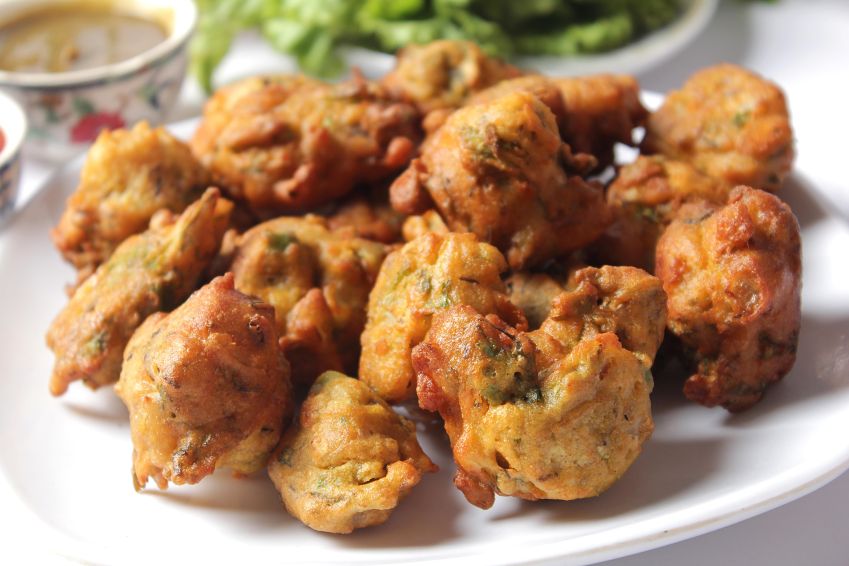 Kale Pakoras with Sweet Chilli Sauce (GF, DF, VG)