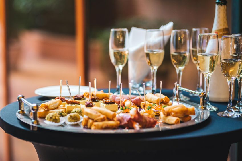 Deluxe Canapé Package - 10 Piece Package