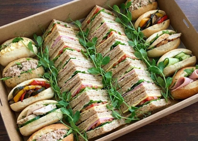 Sandwich and Roll Platter Box