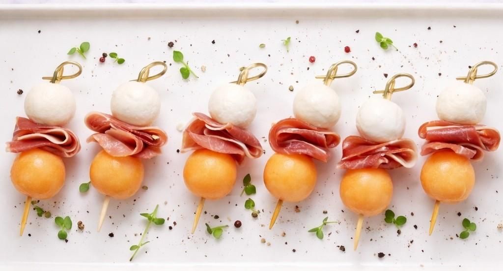Melon, Prosciutto and Bocconcini Skewer 