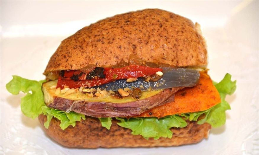 Allergy Wise Brown Bread Roll (v, ve, ng, nd)