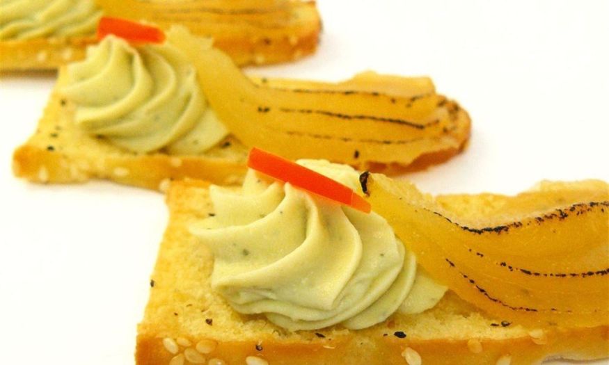 Blue Vein and Pear Crostini (V)