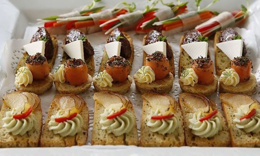 Cocktail and Canapé Offerings